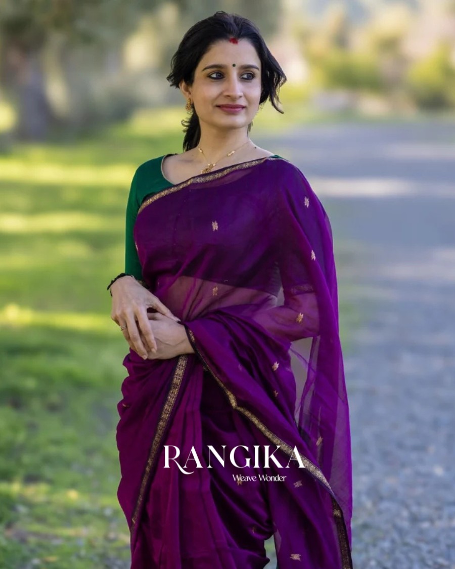 Purple_And_Green_Premium_Cotton_Silk_Saree_With_Classy_Blouse_and_tassels