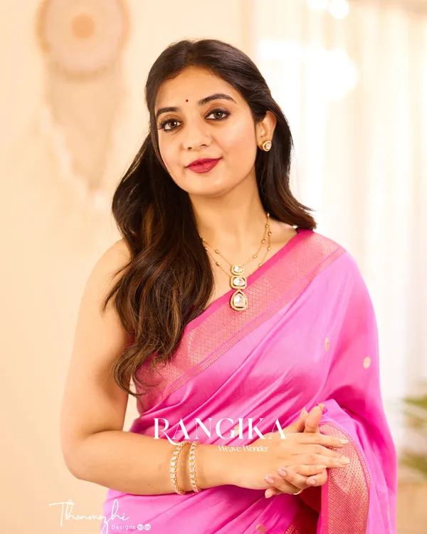 Calm_Pink_Color_Premium_Cotton_Silk_Saree_With_Classy_Blouse_and_tassels
