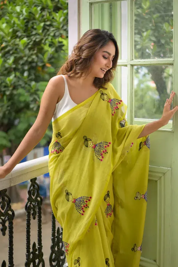 Yellow_Mulmul_Cotton_Saree_with_Cute_Embroidery_Motifs_&_Tassels,_with_Blouse_Piece