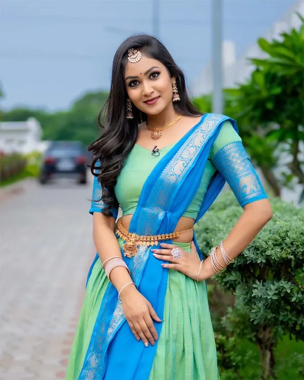 Light_Green_And_Blue_Kanchipuram_Zari_Weaving_Half_Saree_With_Blouse___Silk_Dupatta