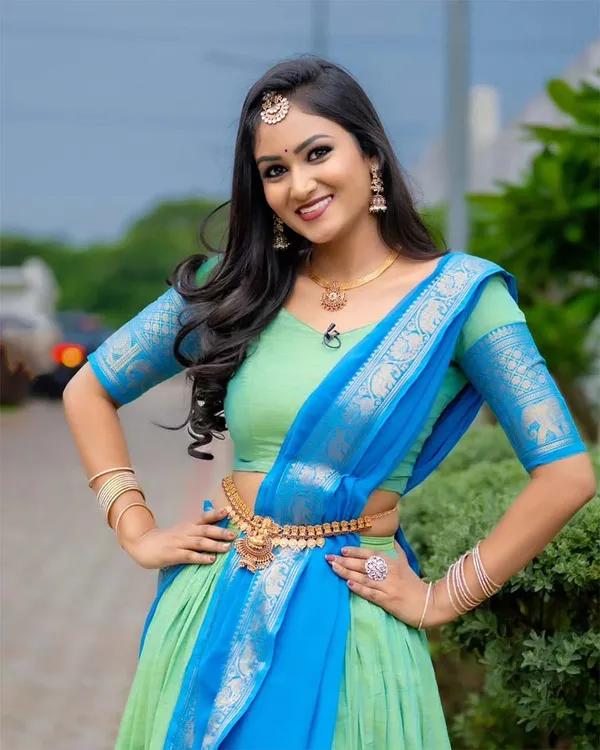 Light_Green_And_Blue_Kanchipuram_Zari_Weaving_Half_Saree_With_Blouse___Silk_Dupatta