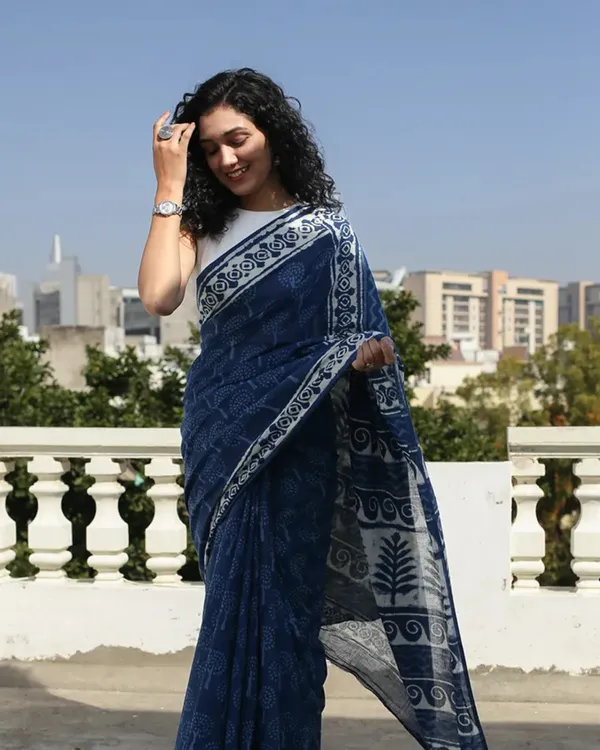 Blue_Color_1_-_Minute_Ready_to_Wear_Mulmul_Cotton_Saree_with_Blouse_Piece
