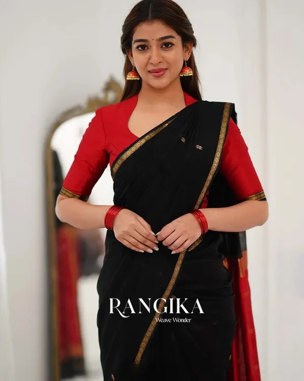 Black_Color_Premium_Cotton_Silk_Saree_With_Classy_Blouse_and_tassels