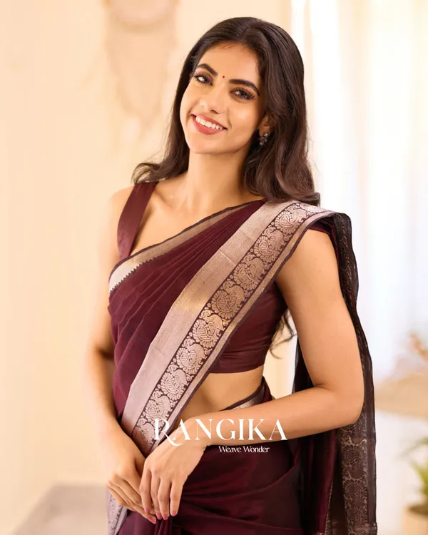 Wine_Color_Premium_Cotton_Silk_Saree_With_Classy_Blouse_and_tassels