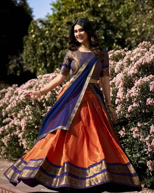 Saffron_And_Navy_Blue_Kanchipuram_Zari_Weaving_Half_Saree_With_Blouse___Silk_Dupatta