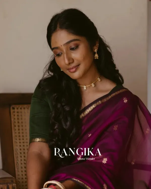 Purple_And_Green_Premium_Cotton_Silk_Saree_With_Classy_Blouse_and_tassels