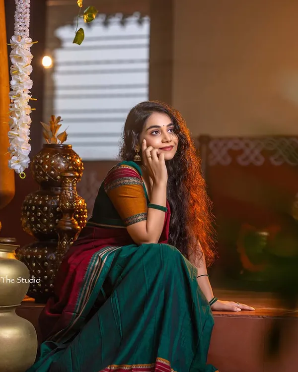 Green_And_Maroon_Kanchipuram_Zari_Weaving_Half_Saree_With_Blouse___Silk_Dupatta