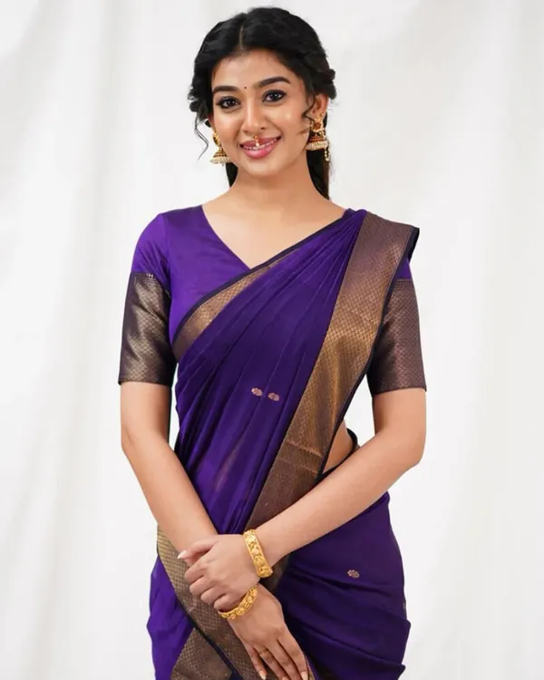 Navy_Blue_Color_Premium_Cotton_Silk_Saree_With_Classy_Blouse