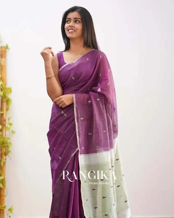 Purple_Color_Cotton_Silk_Saree_with_Calssy_Blouse_and_tassels
