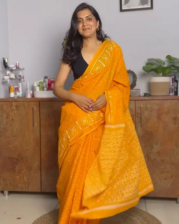 Sunny_Grace_-_Yellow_Linen_Saree_Styled_with_Classy_Black_Blouse