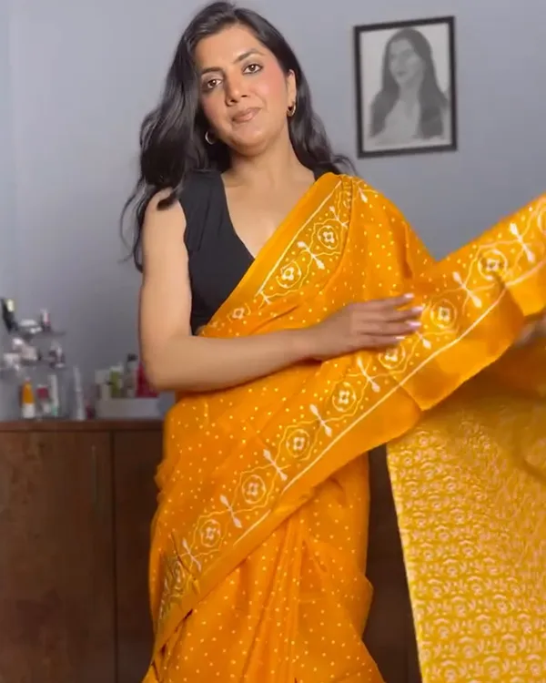 Sunny_Grace_-_Yellow_Linen_Saree_Styled_with_Classy_Black_Blouse