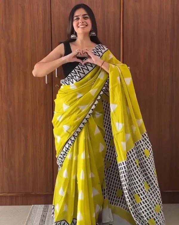 Sunset_Noir_-_Lemon_Yellow_Linen_Saree_with_Black_Blouse