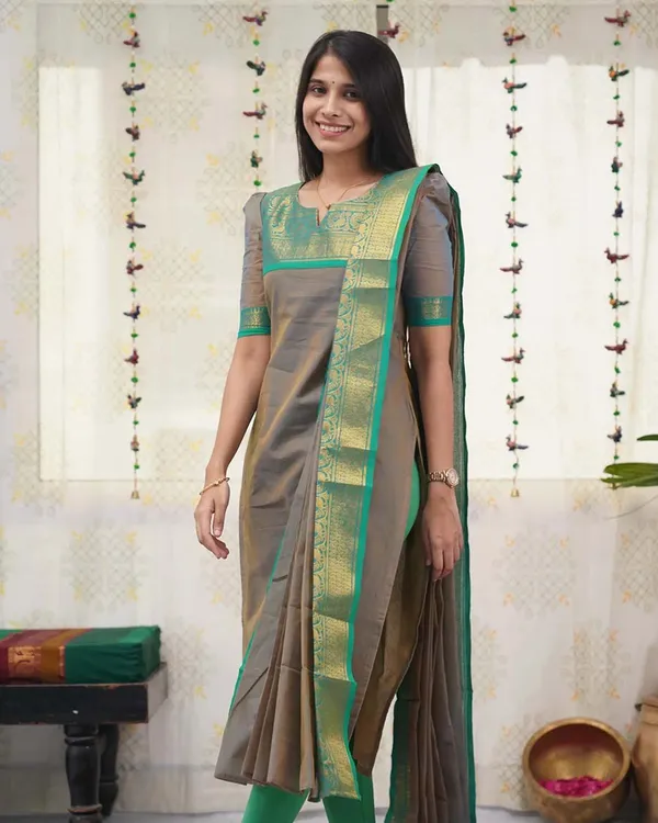 Grey_Cotton_Salwar_With_Dupatta_For_Women