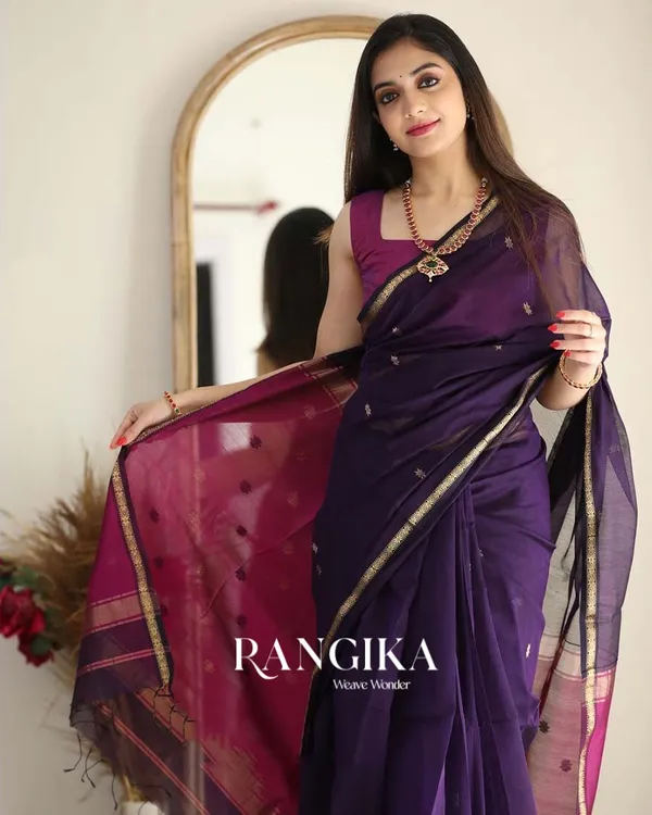 Purple_Color_Premium_Cotton_Silk_Saree_With_Classy_Blouse_and_tassels