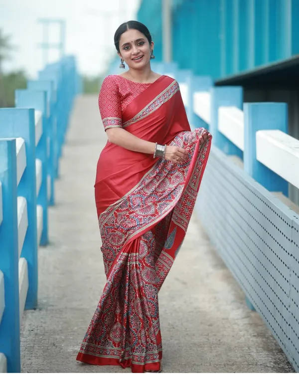 Red_Color_1_Minute_Ready_to_Wear_Digitial_Printed_Crape_Silk_Saree