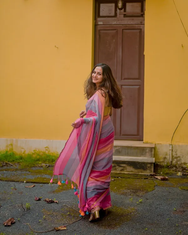 Gulab_Surya_-_Pink_&_Saffron_Striped_Linen_Saree_with_Blouse_Piece