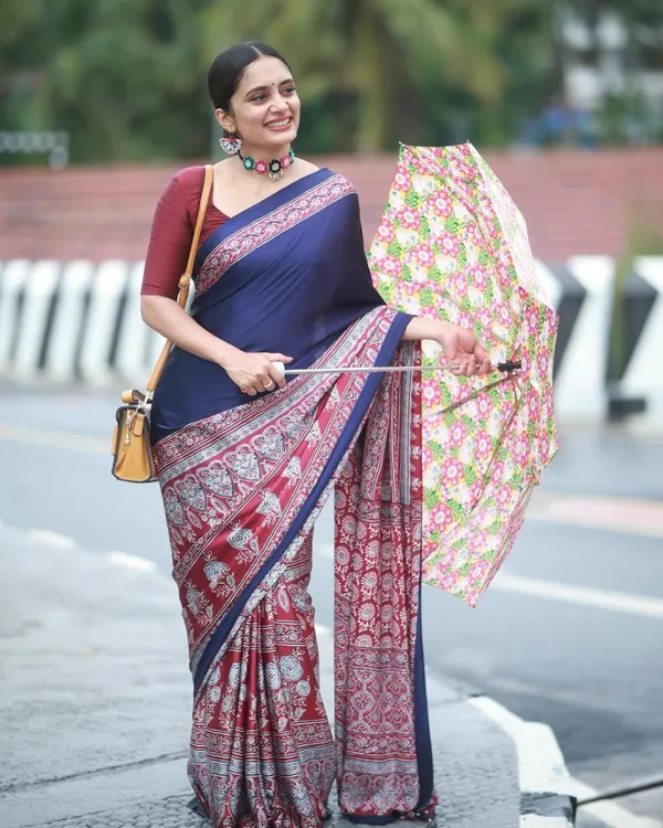 Maroon_And_Purple_Color_1_Minute_Ready_to_Wear_Digitial_Printed_Crape_Silk_Saree