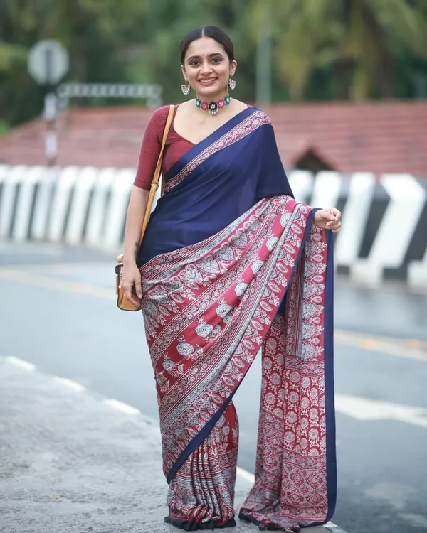 Maroon_And_Purple_Color_1_Minute_Ready_to_Wear_Digitial_Printed_Crape_Silk_Saree