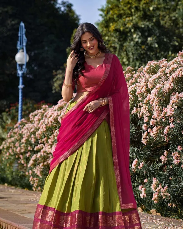 Light_Green_And_Pink_Kanchipuram_Zari_Weaving_Half_Saree_With_Blouse___Silk_Dupatta