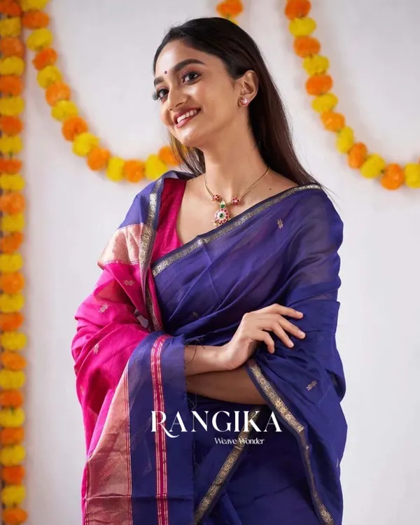 Navy_Blue_Color_Premium_Cotton_Silk_Saree_With_Classy_Blouse_and_tassels
