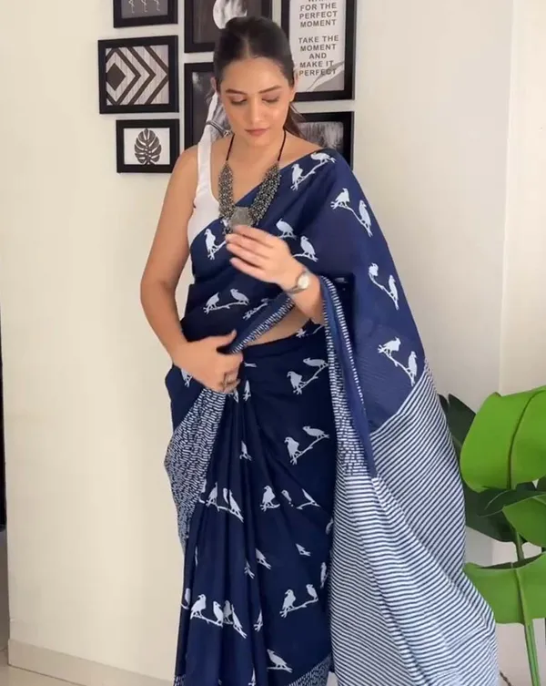 Navy_Mist_-_Navy_Blue_Linen_1-Minute_Ready_to_Wear_Saree_with_White_Blouse_Piece