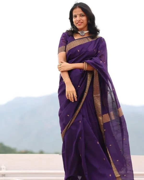 Purple_Color_Premium_Cotton_Silk_Saree_With_Classy_Blouse
