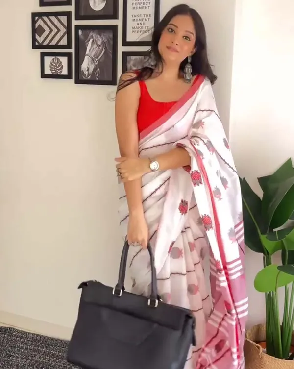 Chandni_Laal_-_White_Saree_with_Red_Border_and_Red_Blouse