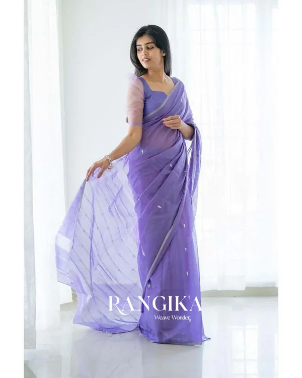 Lavender_Color_Cotton_Silk_Saree_With_Blouse_Piece