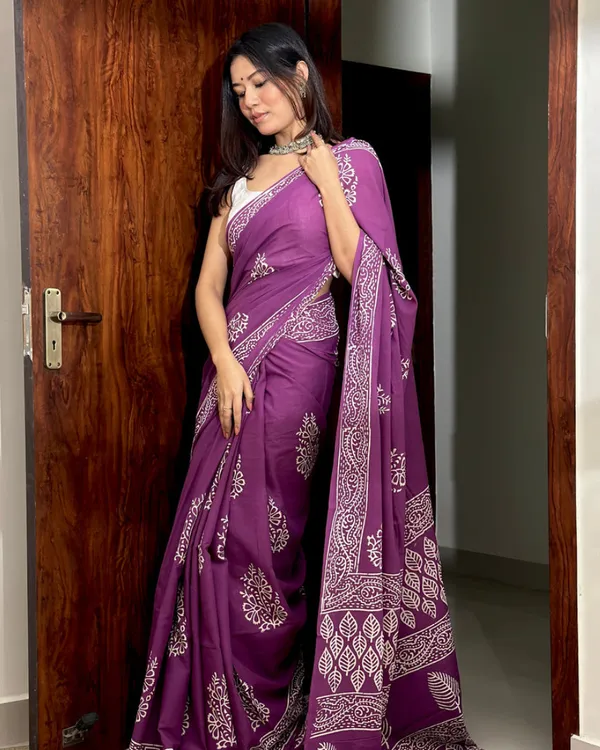 Purple_Color_1_Minute_Ready_To_Wear_Mulmul_Cotton_Digital_Printed_Saree_With_Pocket