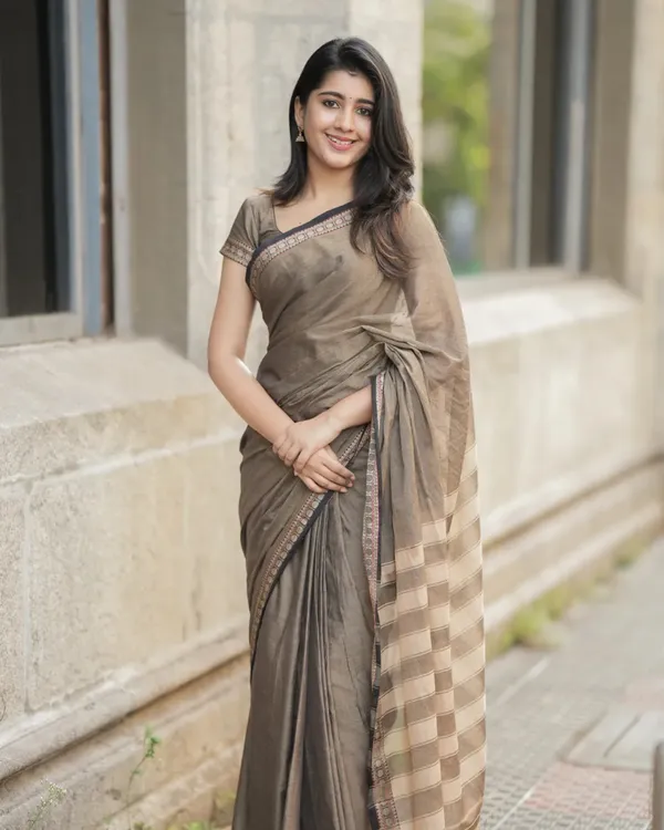 Beige_Color_1_-_Minute_Ready_to_Wear_Mulmul_Cotton_Saree_with_Blouse_Piece