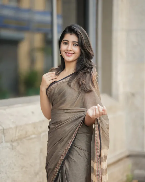 Beige_Color_1_-_Minute_Ready_to_Wear_Mulmul_Cotton_Saree_with_Blouse_Piece