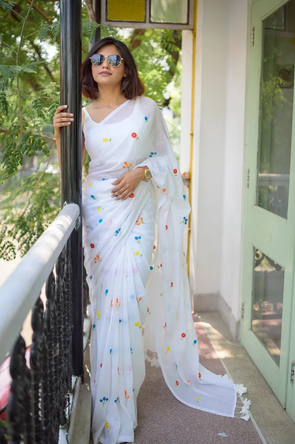 White_Soft_Mulmul_Cotton_Saree_with_Colorful_Floral_Embroidery,_with_Blouse_Piece