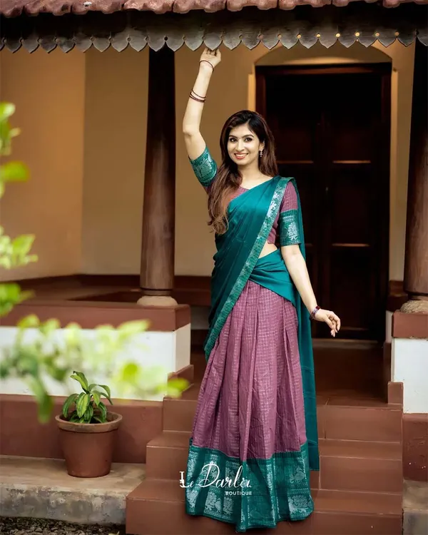 Light_Pink_And_Light_Green_Kanchipuram_Zari_Weaving_Half_Saree_With_Blouse___Silk_Dupatta