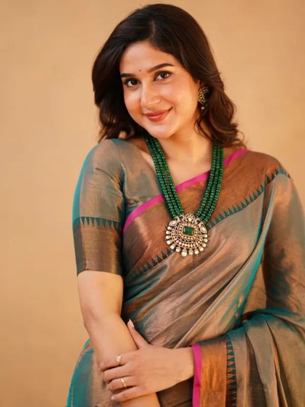 Teal_Grey_Tissue_Cotton_Saree_with_Copper_Border_&_Pink_Piping,_With_Blouse_Piece