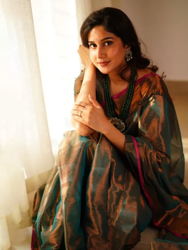 Teal_Grey_Tissue_Cotton_Saree_with_Copper_Border_&_Pink_Piping,_With_Blouse_Piece