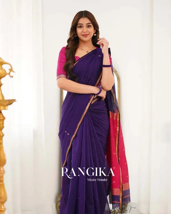 Navy_Blue_Color_Premium_Cotton_Silk_Saree_With_Classy_Blouse_and_tassels