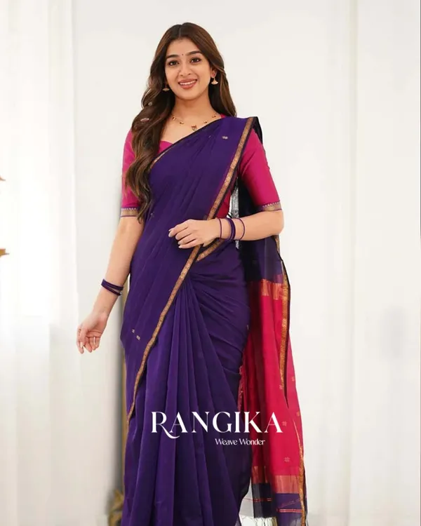 Navy_Blue_Color_Premium_Cotton_Silk_Saree_With_Classy_Blouse_and_tassels