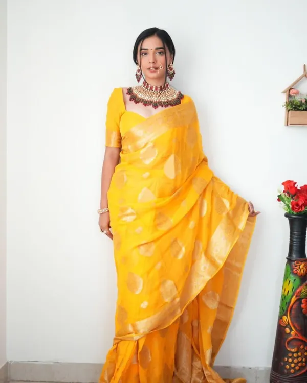Yellow_Color_Premium_Cotton_Silk_Saree_With_Classy_Blouse