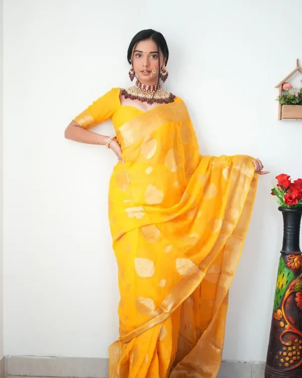 Yellow_Color_Premium_Cotton_Silk_Saree_With_Classy_Blouse