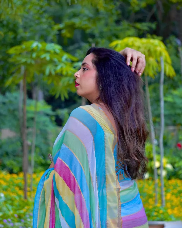Swarna_Rekha_-_Sunshine_Stripes_Yellow-Blue-Green-White_Linen_Saree_with_Blouse_Piece