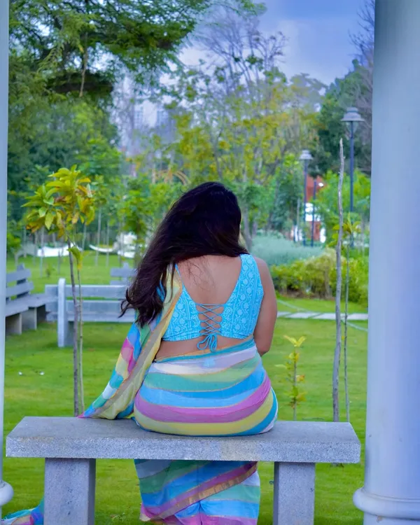 Swarna_Rekha_-_Sunshine_Stripes_Yellow-Blue-Green-White_Linen_Saree_with_Blouse_Piece
