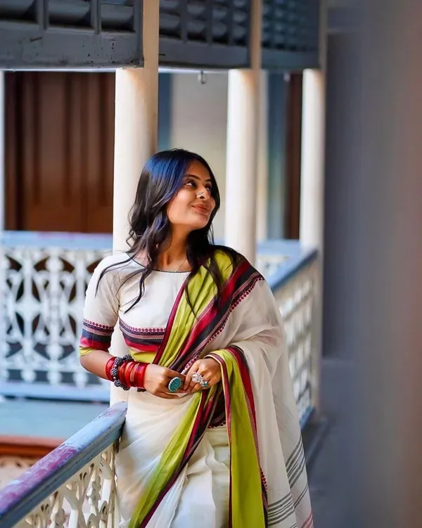 White_Mulmul_Cotton_Saree_with_Multicolor_Woven_Striped_Pallu_&_Matching_White_Blouse_Piece