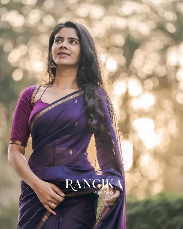 Purple_Premium_Cotton_Silk_Saree_With_Classy_Blouse_and_tassels