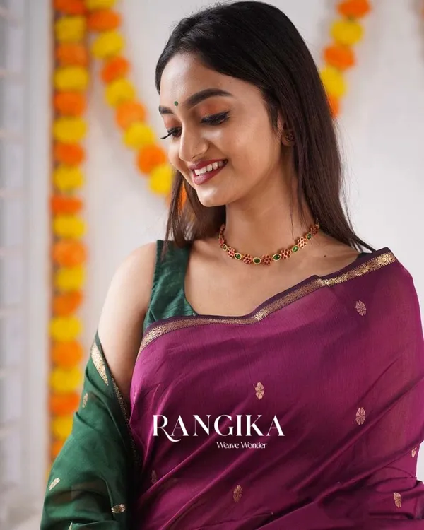 Pink_Color_Premium_Cotton_Silk_Saree_With_Classy_Blouse_and_tassels