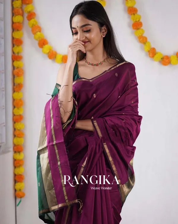 Pink_Color_Premium_Cotton_Silk_Saree_With_Classy_Blouse_and_tassels