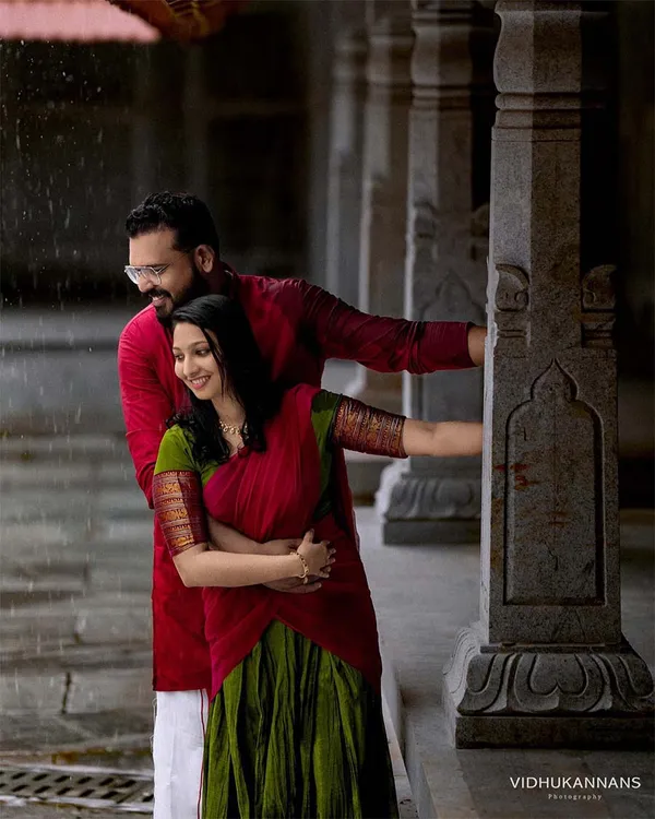 Light_Green_And_Red_Kanchipuram_Zari_Weaving_Half_Saree_With_Blouse___Silk_Dupatta