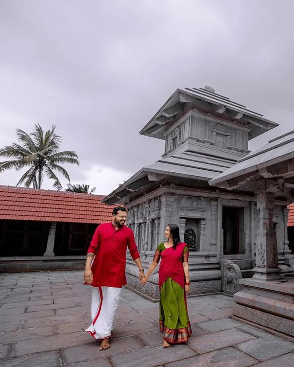 Light_Green_And_Red_Kanchipuram_Zari_Weaving_Half_Saree_With_Blouse___Silk_Dupatta