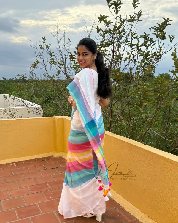 Megh_Dhanush_-_White_Linen_Saree_with_Rainbow_Stripes_&_Blouse_Piece
