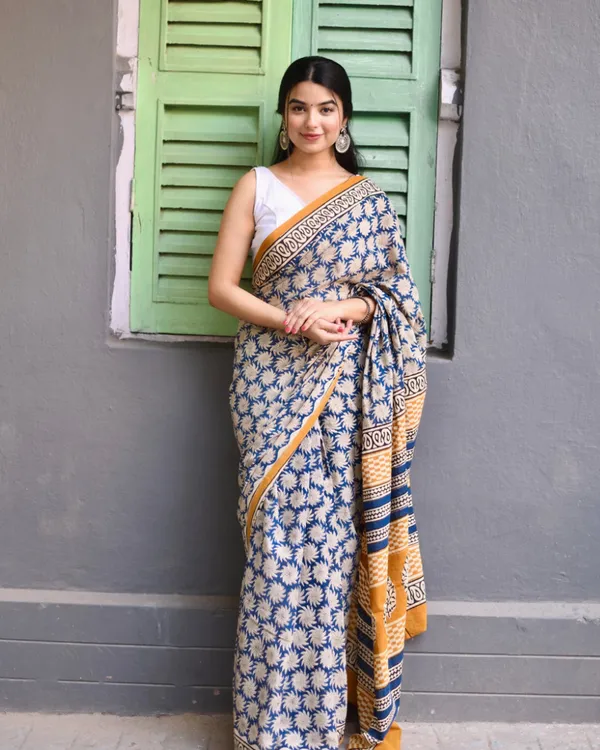 Blue_Color_1_Minute_Ready_To_Wear_Mulmul_Cotton_Digital_Printed_Saree_With_Pocket