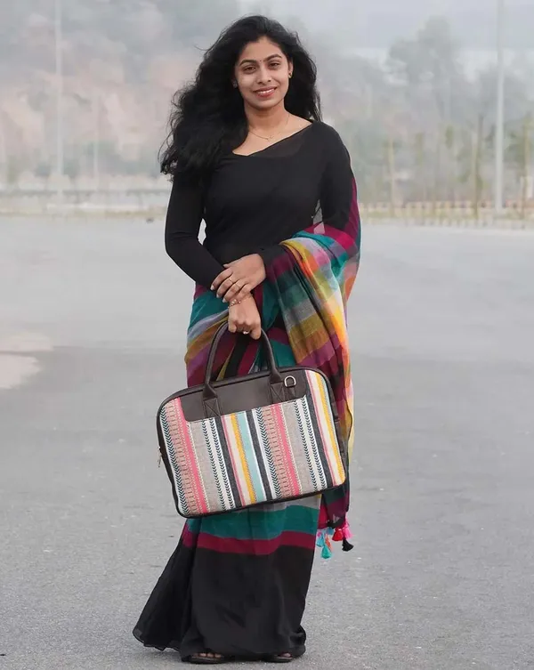 Rainbow_Eclipse_-_Black_Linen_1-Minute_Ready_to_Wear_Saree_with_Multicolor_Accent_and_Black_Blouse